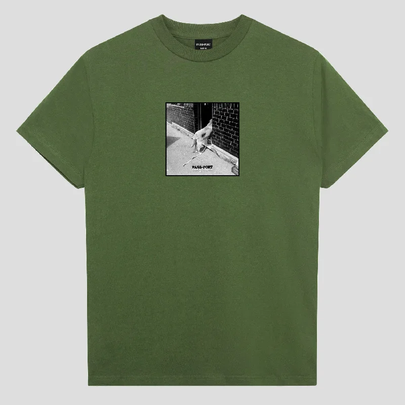 Pass~Port Pub Dog Tee - Grassy Green