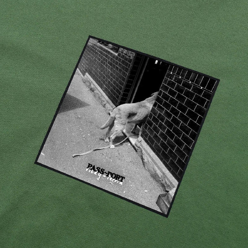 Pass~Port Pub Dog Tee - Grassy Green